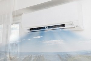 Seinälle asennettu ilmalämpöpumpun sisäyksikkö